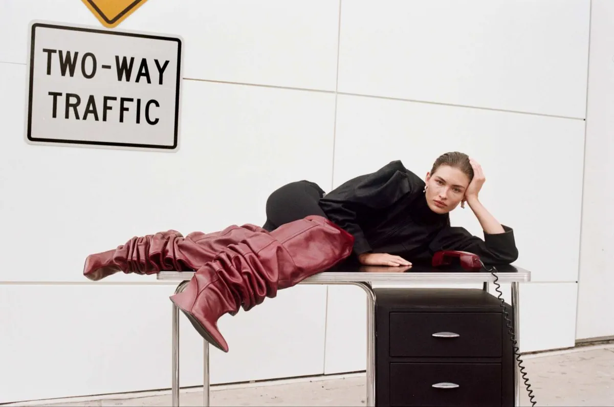 Grace Elizabeth covers How To Spend It October 4th, 2025 by Max Farago