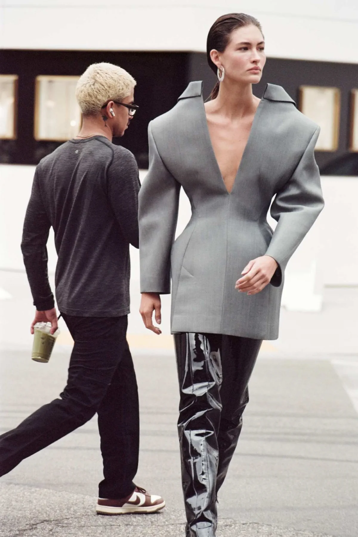 Grace Elizabeth covers How To Spend It October 4th, 2025 by Max Farago