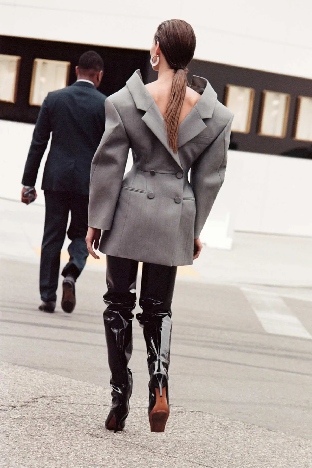 Grace Elizabeth covers How To Spend It October 4th, 2025 by Max Farago