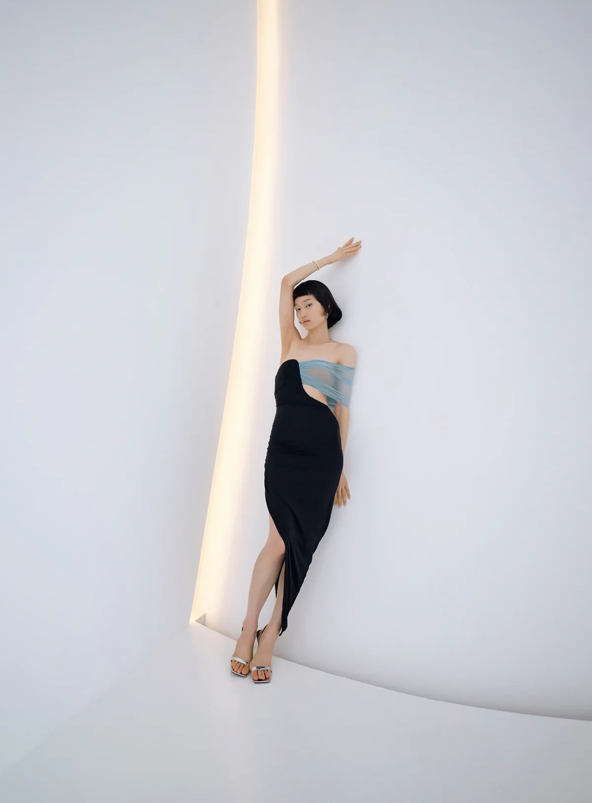 Chloe Oh covers Vogue Japan January 2026 by Fumiko Imano