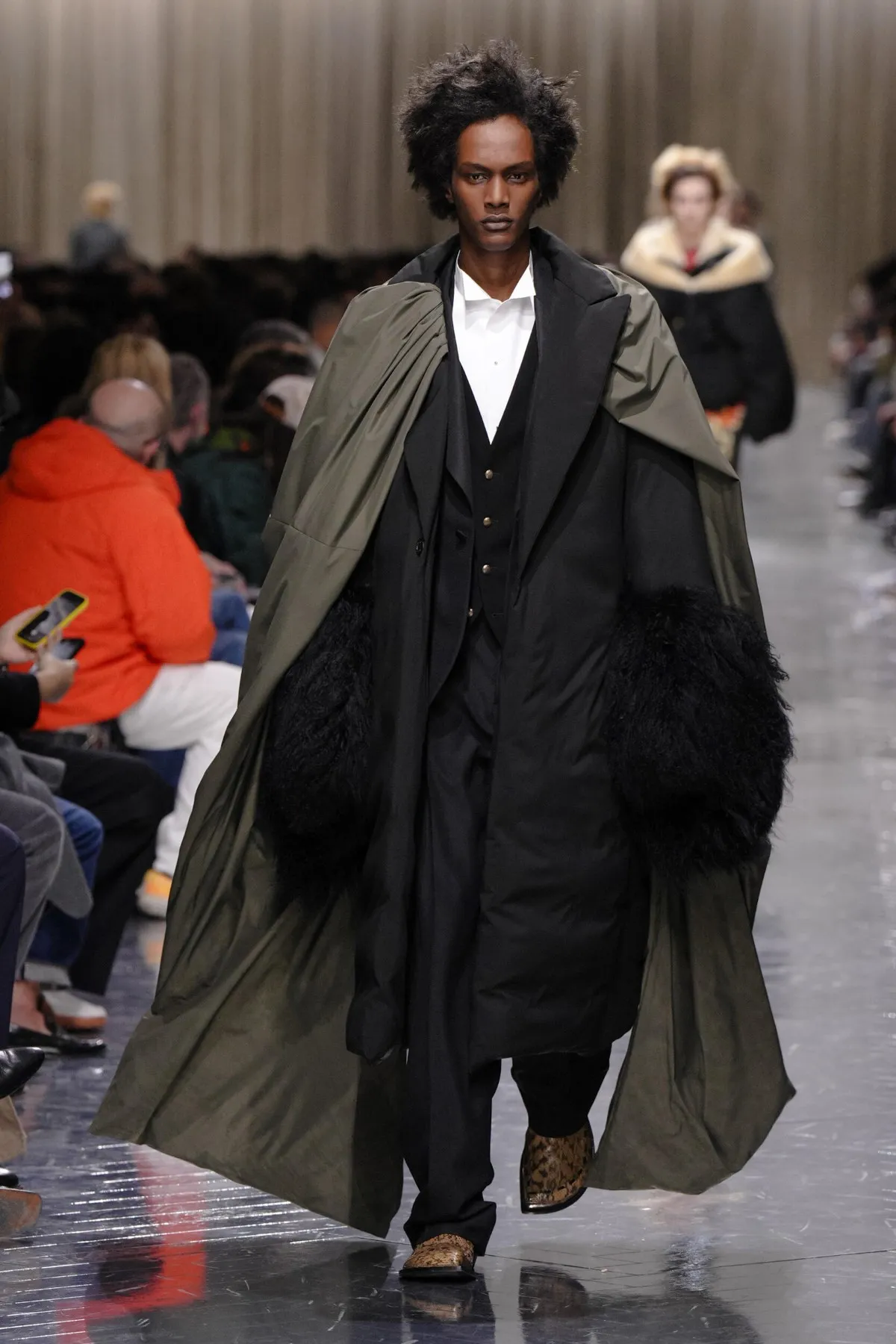 Jonathan Anderson rewrites Dior Men Fall 2026 through Paul Poiret’s radical vision
