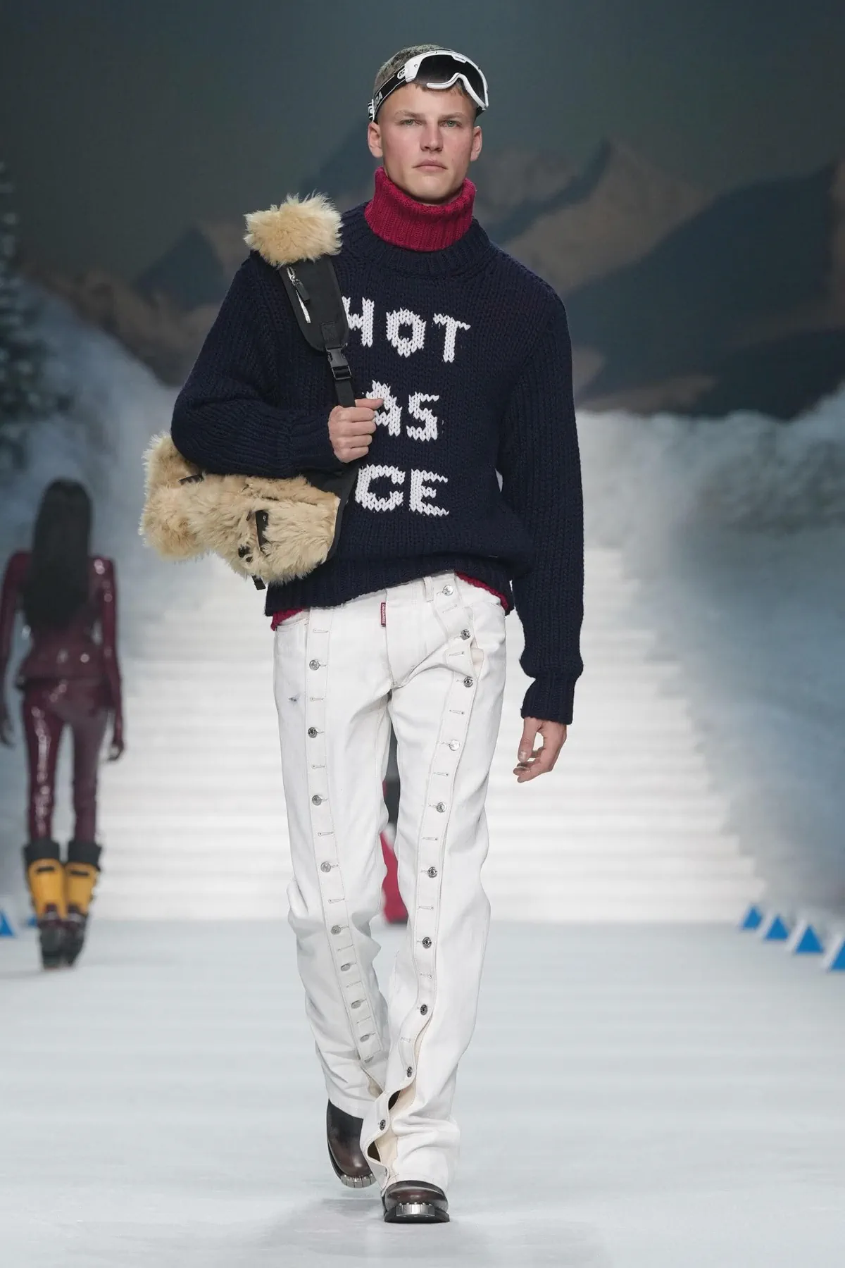 Hudson Williams opens Dsquared2 Fall 2026 show at Milan Fashion Week Dsquared2 Fall-Winter 2026 - Milan Fashion Week