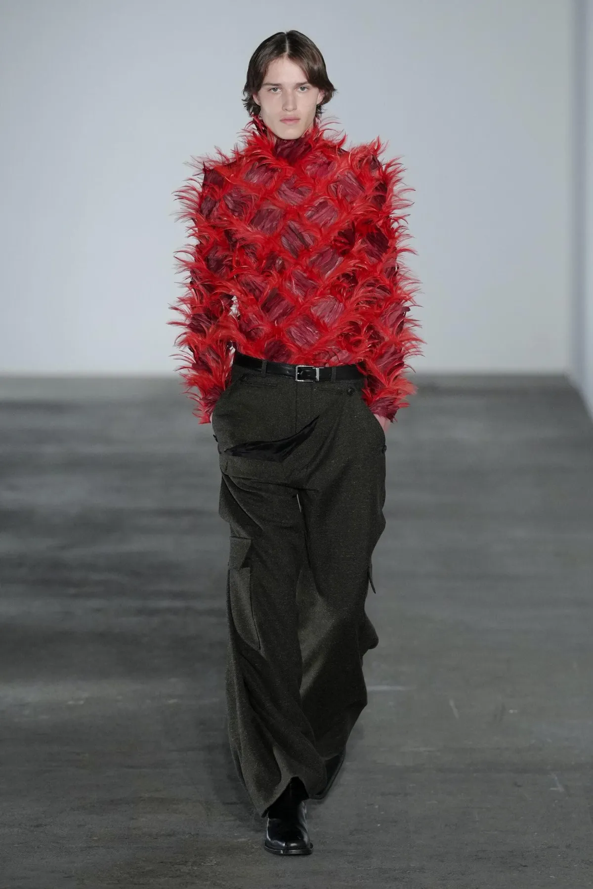 Can fashion heal digital love? Tinder and EGONLAB think so