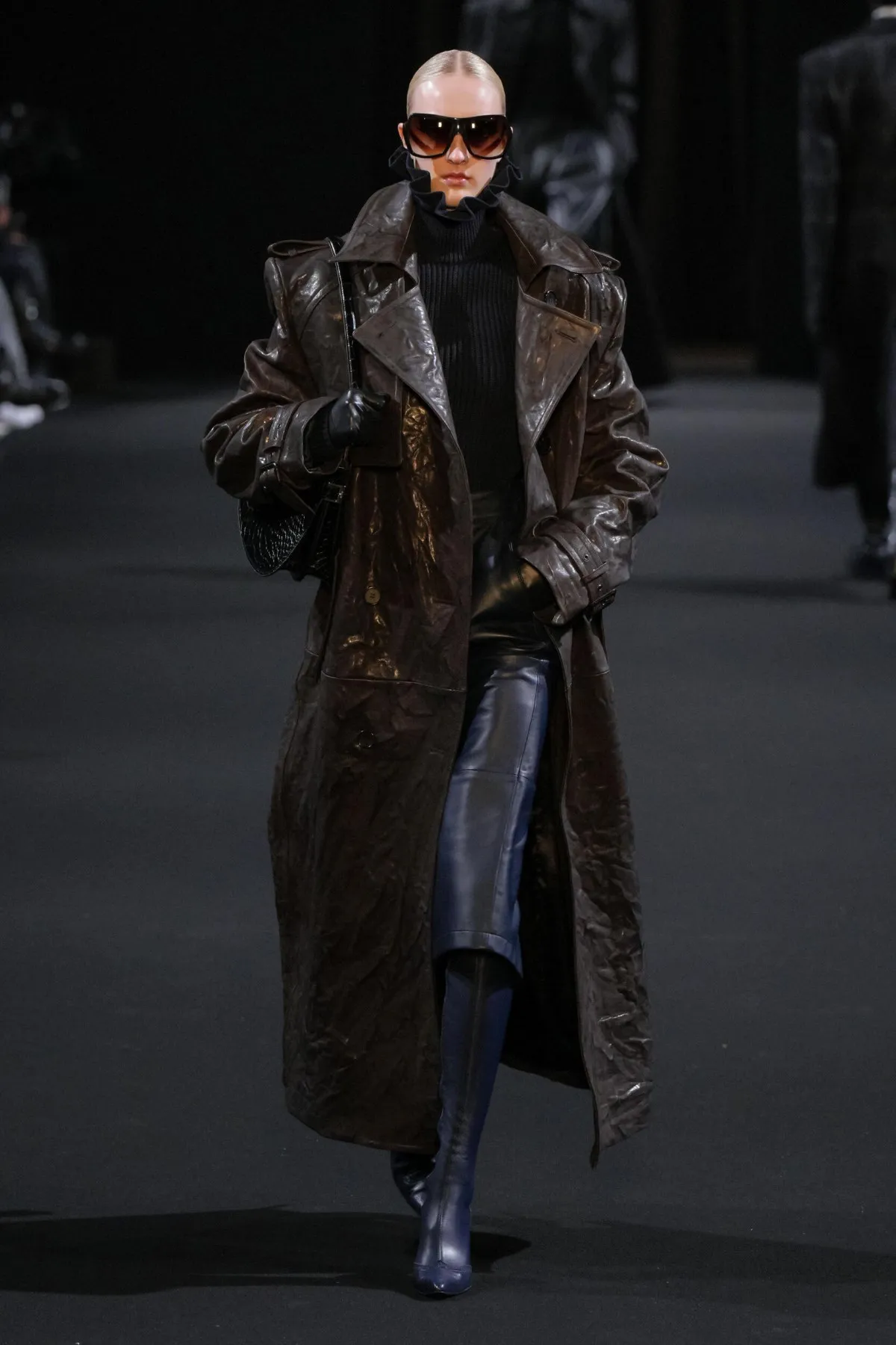 Juun.J Fall 2026: A quietly radical vision of modern tailoring Juun.J - Fall-Winter 2026 - Paris Fashion Week Men's