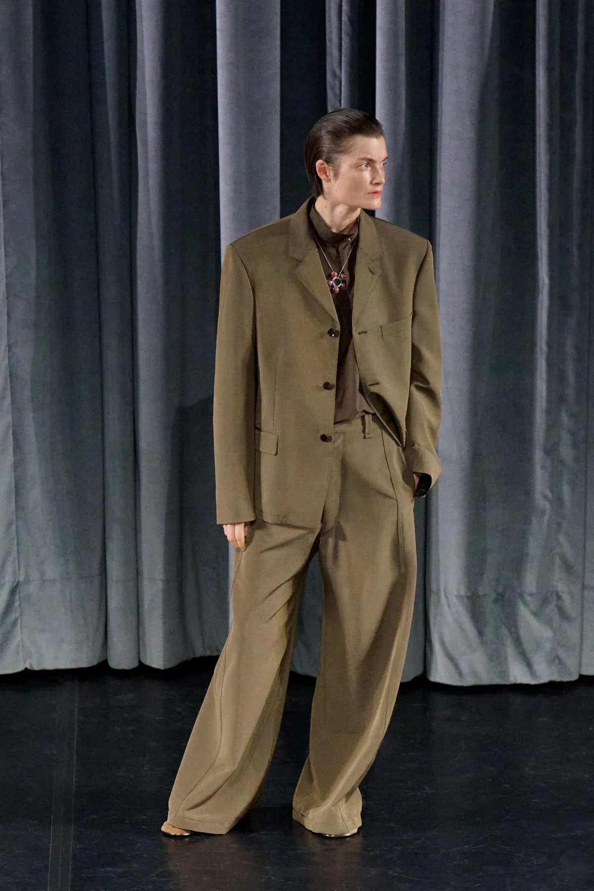 More than a runway: Lemaire’s Fall 2026 as a theatrical manifesto Lemaire Fall-Winter 2026 - Paris Fashion Week Men's