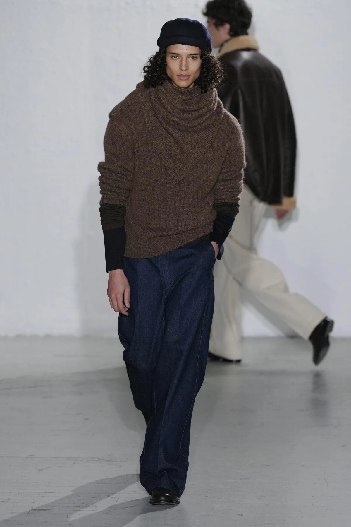 Officine Générale Fall 2026: Pierre Mahéo’s quiet rebellion against menswear trends Officine Générale Fall-Winter 2026 - Paris Fashion Week Men's