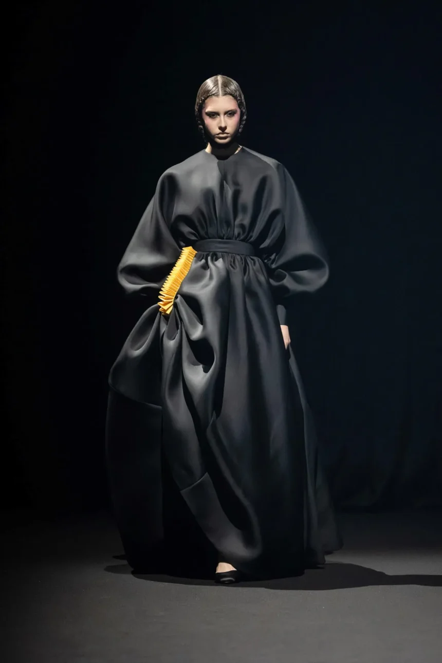 Viktor & Rolf Haute Couture Spring-Summer 2026