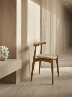 Carl Hansen & Søn revives Wegner’s ELBOW chair for its 70th anniversary