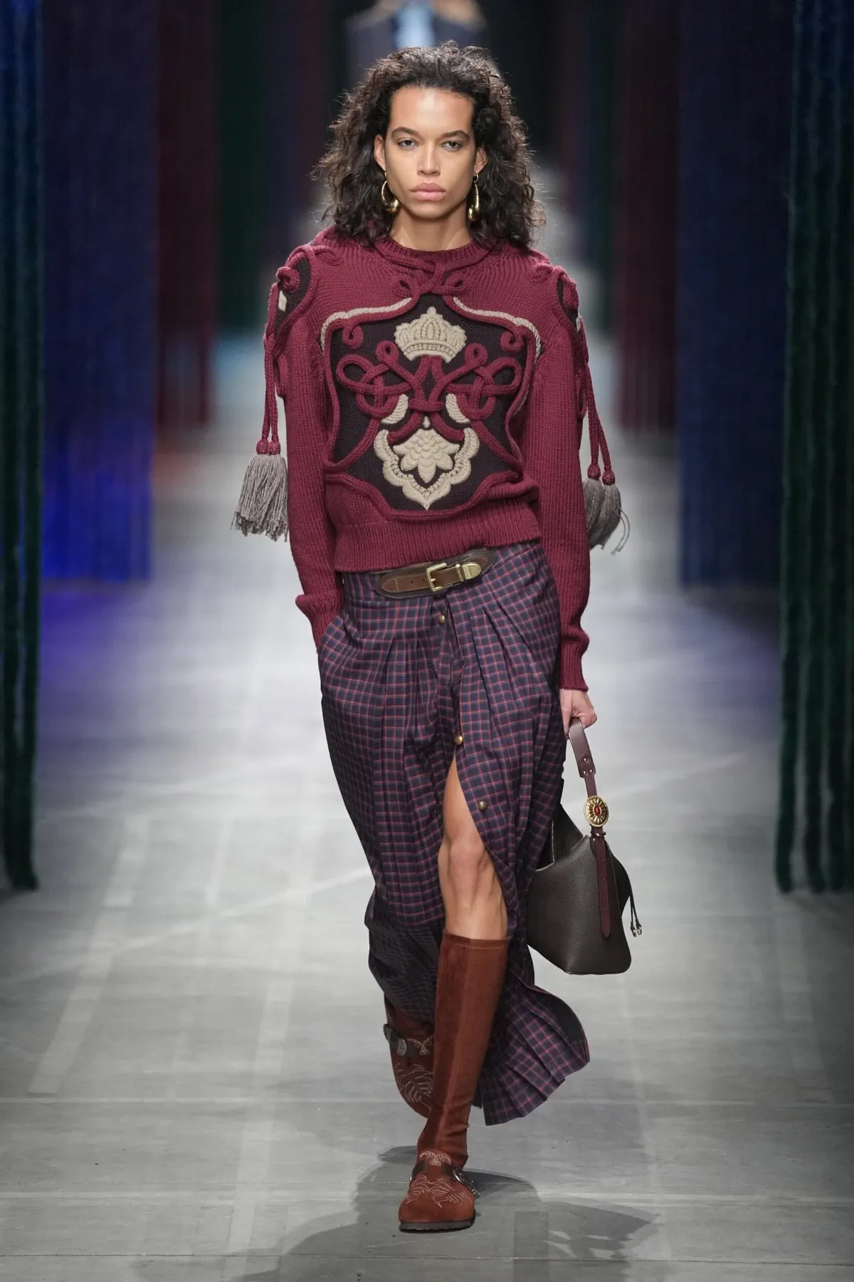 Etro Fall 2026 reinvents tailoring and maximalism Etro Fall-Winter 2026 - Milan Fashion Week