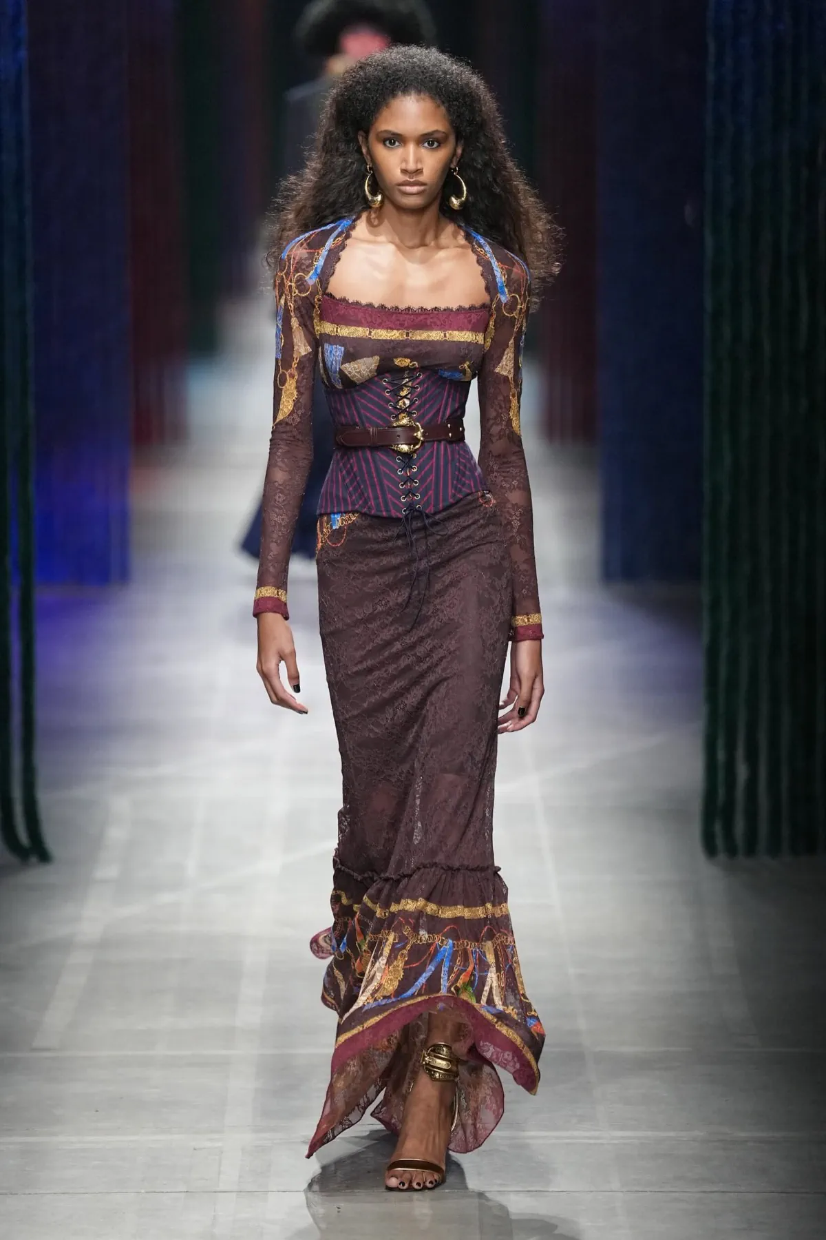 Etro Fall 2026 reinvents tailoring and maximalism Etro Fall-Winter 2026 - Milan Fashion Week