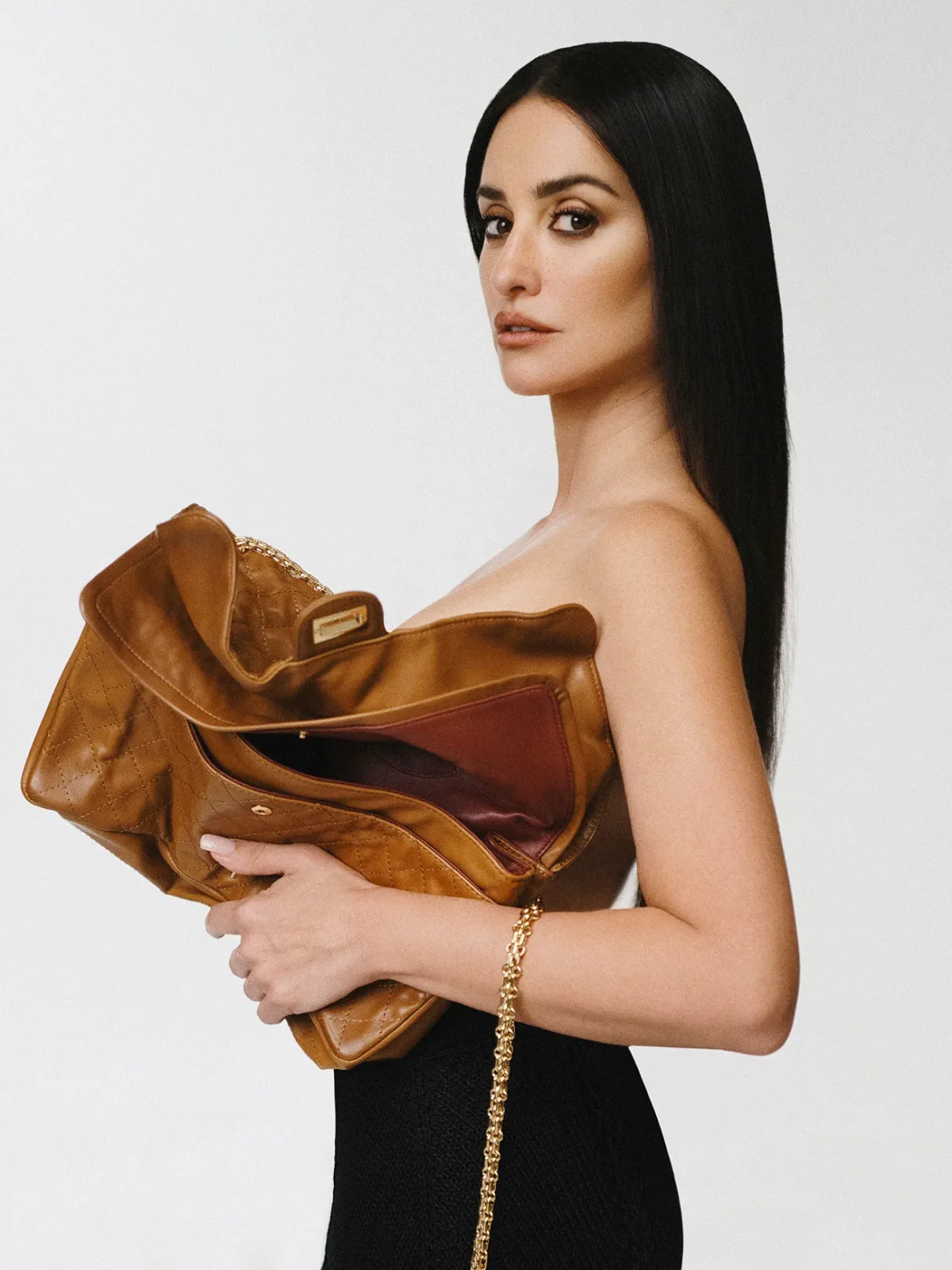 Penélope Cruz and Mona Tougaard cover W Magazine China #19 by Zhong Lin