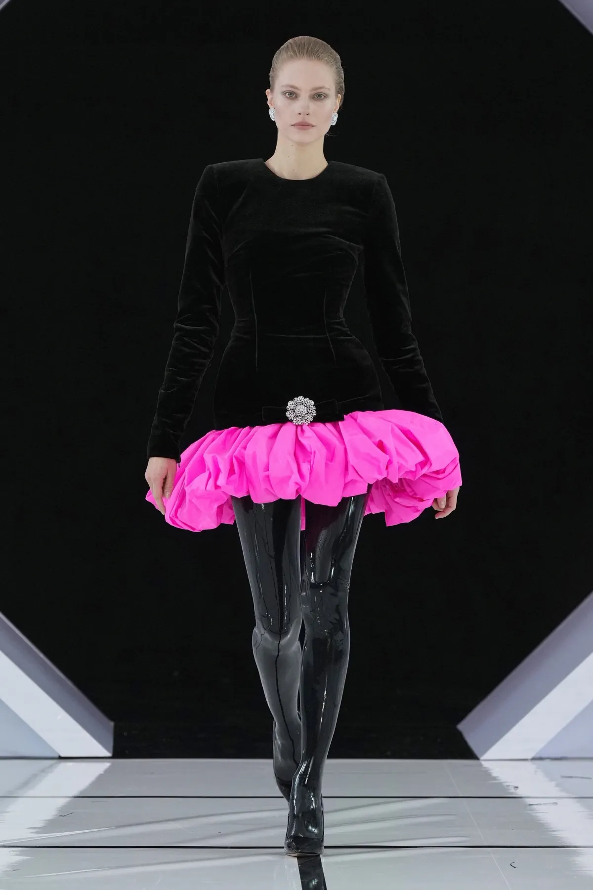 Richard Quinn’s Fall 2026 collection makes the case for bespoke eveningwear Richard Quinn Fall-Winter 2026 - London Fashion Week