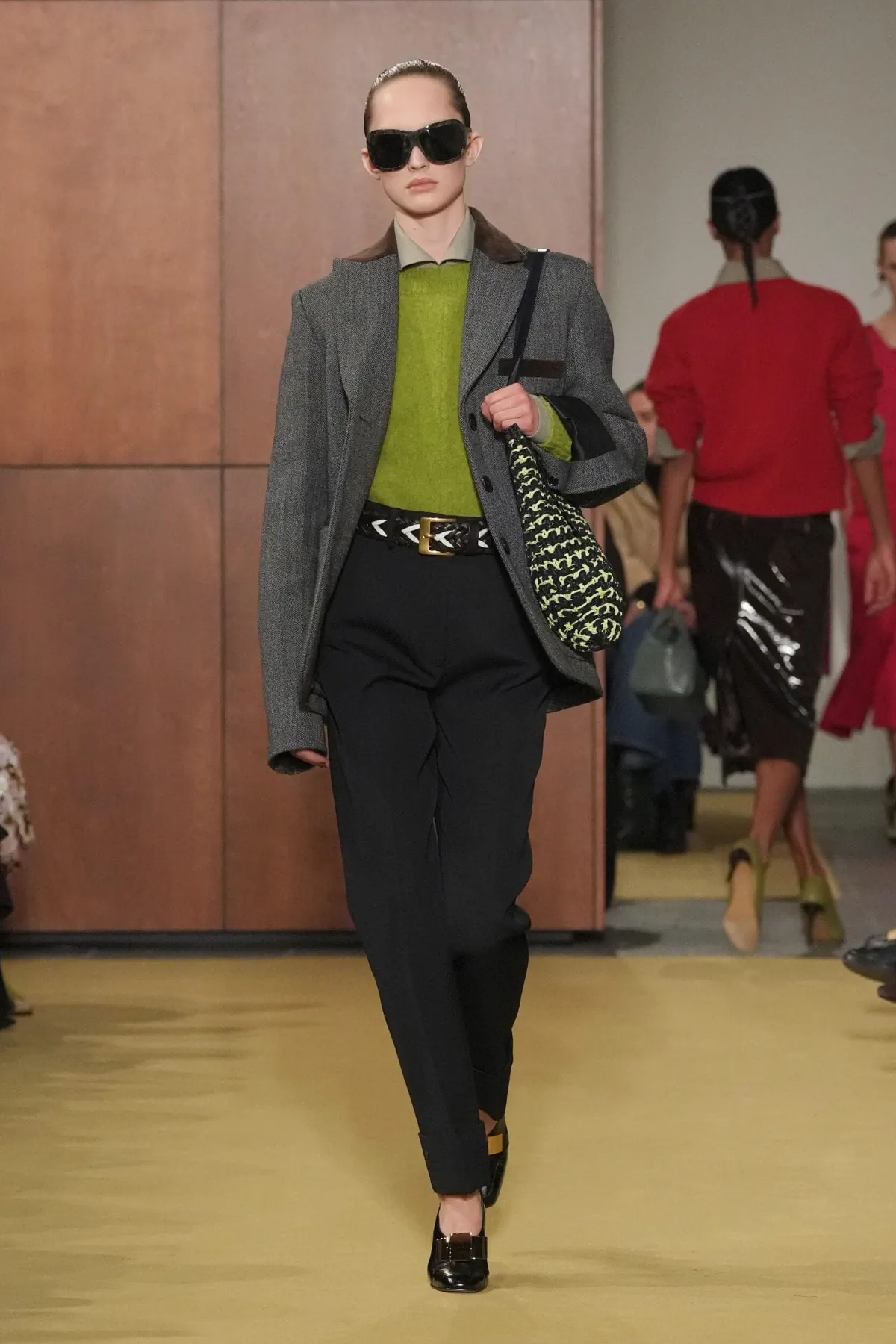 Tory Burch Fall 2026: Personal heritage, corduroy tailoring and the enduring power of quiet elegance Tory Burch Fall-Winter 2026 - New York fashion Week
