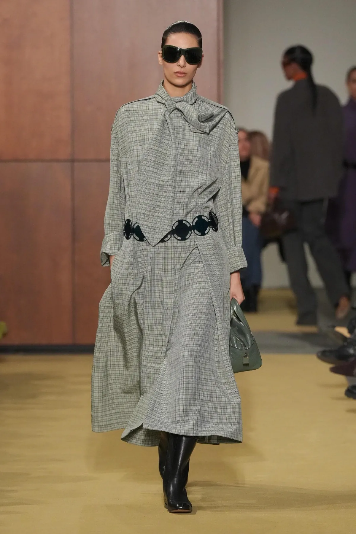 Tory Burch Fall 2026: Personal heritage, corduroy tailoring and the enduring power of quiet elegance Tory Burch Fall-Winter 2026 - New York fashion Week