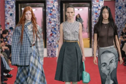 Acne Studios Fall-Winter 2026 - Paris Fashion Week