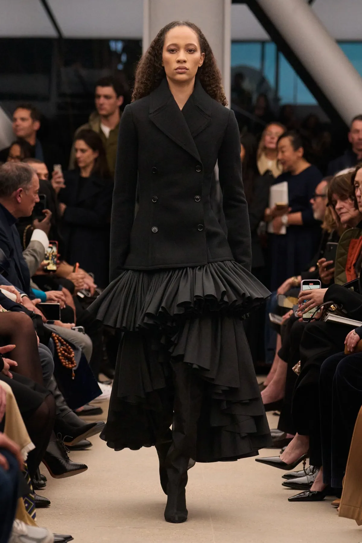 Alaïa Summer-Fall 2026 - Paris Fashion Week