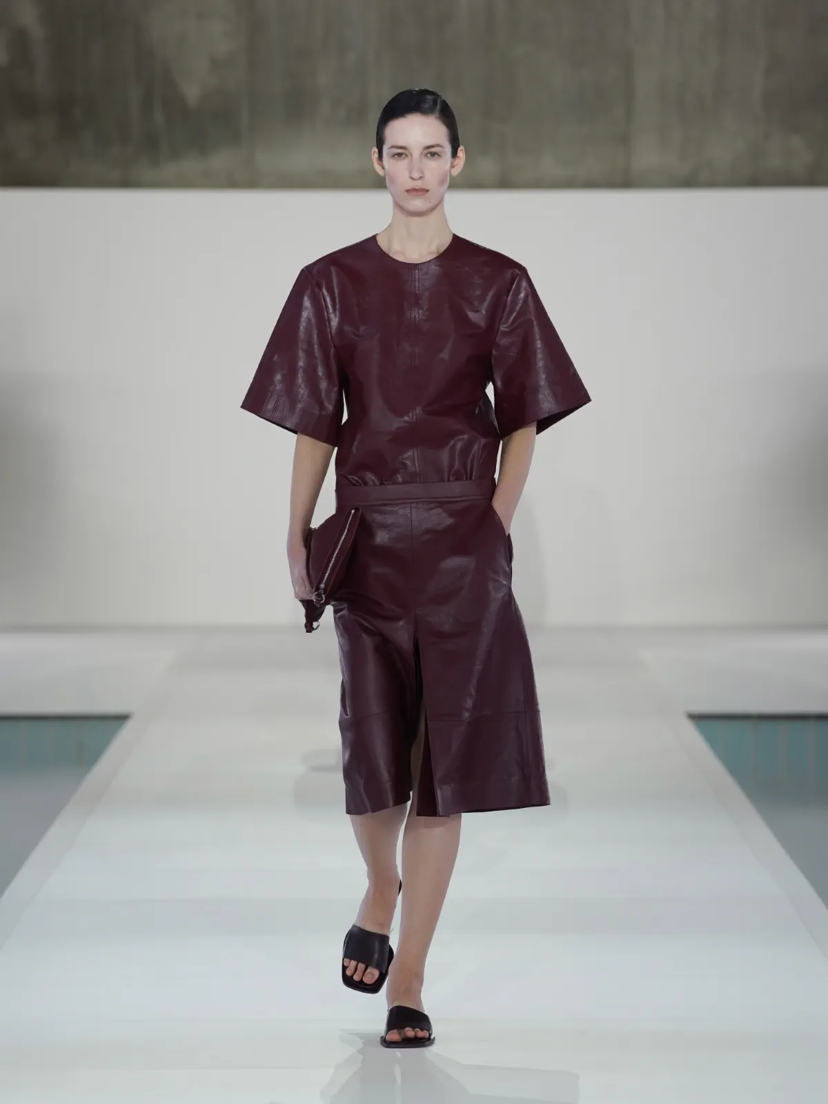 COS Spring 2026 Seoul show reclaims minimalist authority COS Spring-Summer 2026