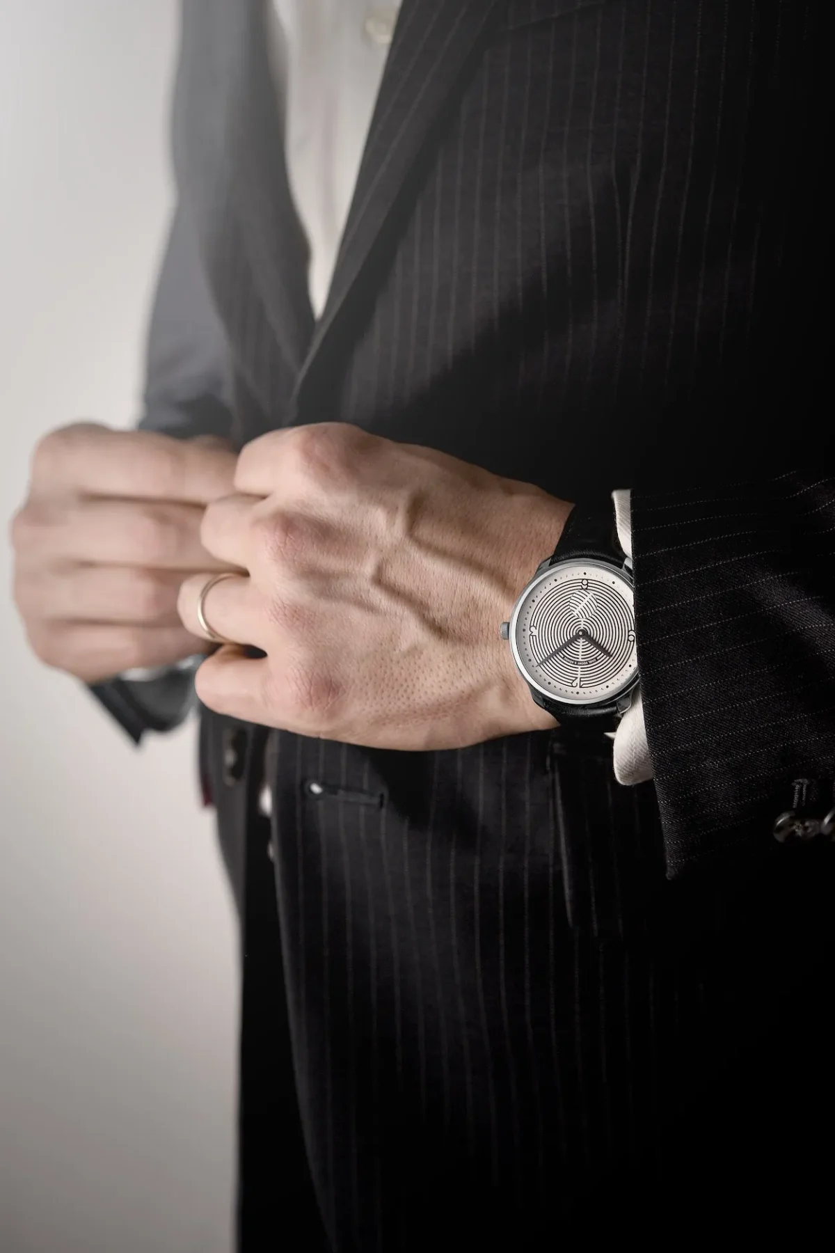 Carl Suchy & Söhne Waltz N°1 Hoffmann Edition: When Viennese Architecture Inspires Watchmaking