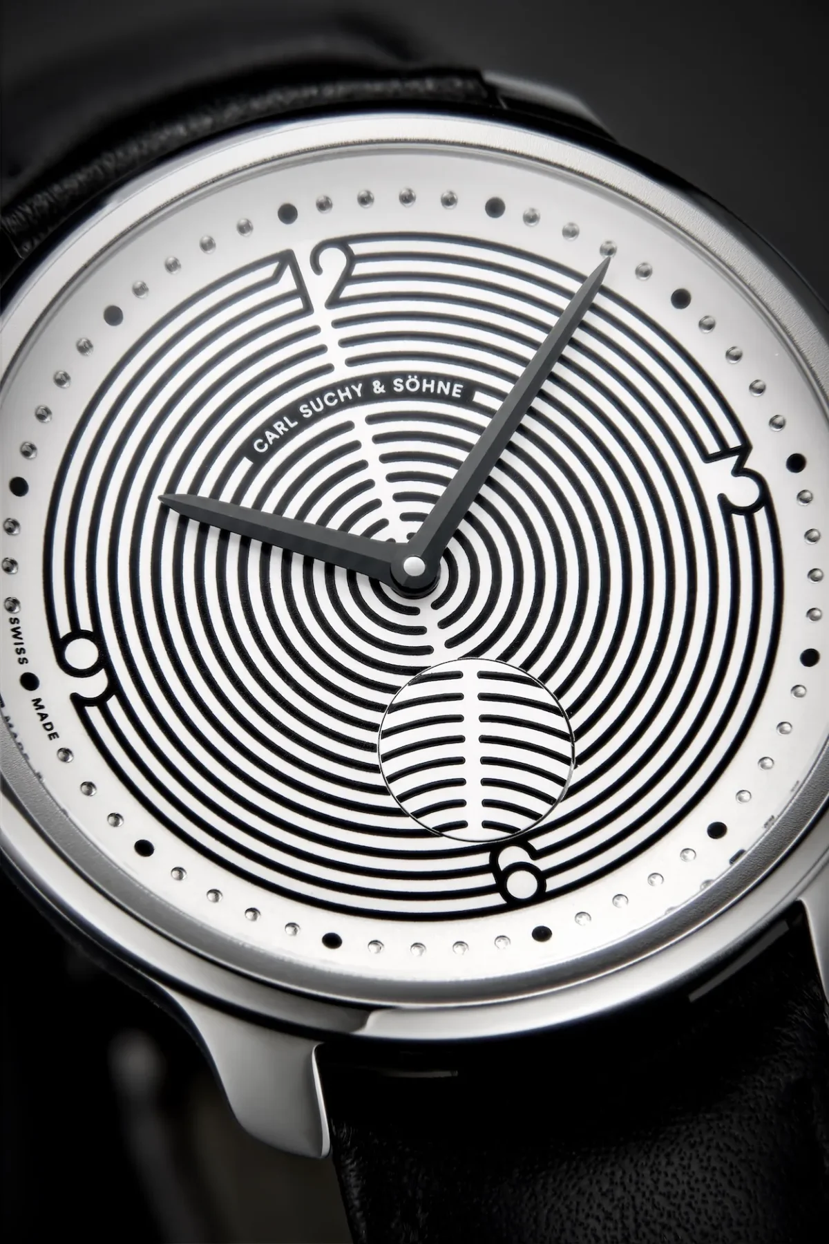 Carl Suchy & Söhne Waltz N°1 Hoffmann Edition: When Viennese Architecture Inspires Watchmaking