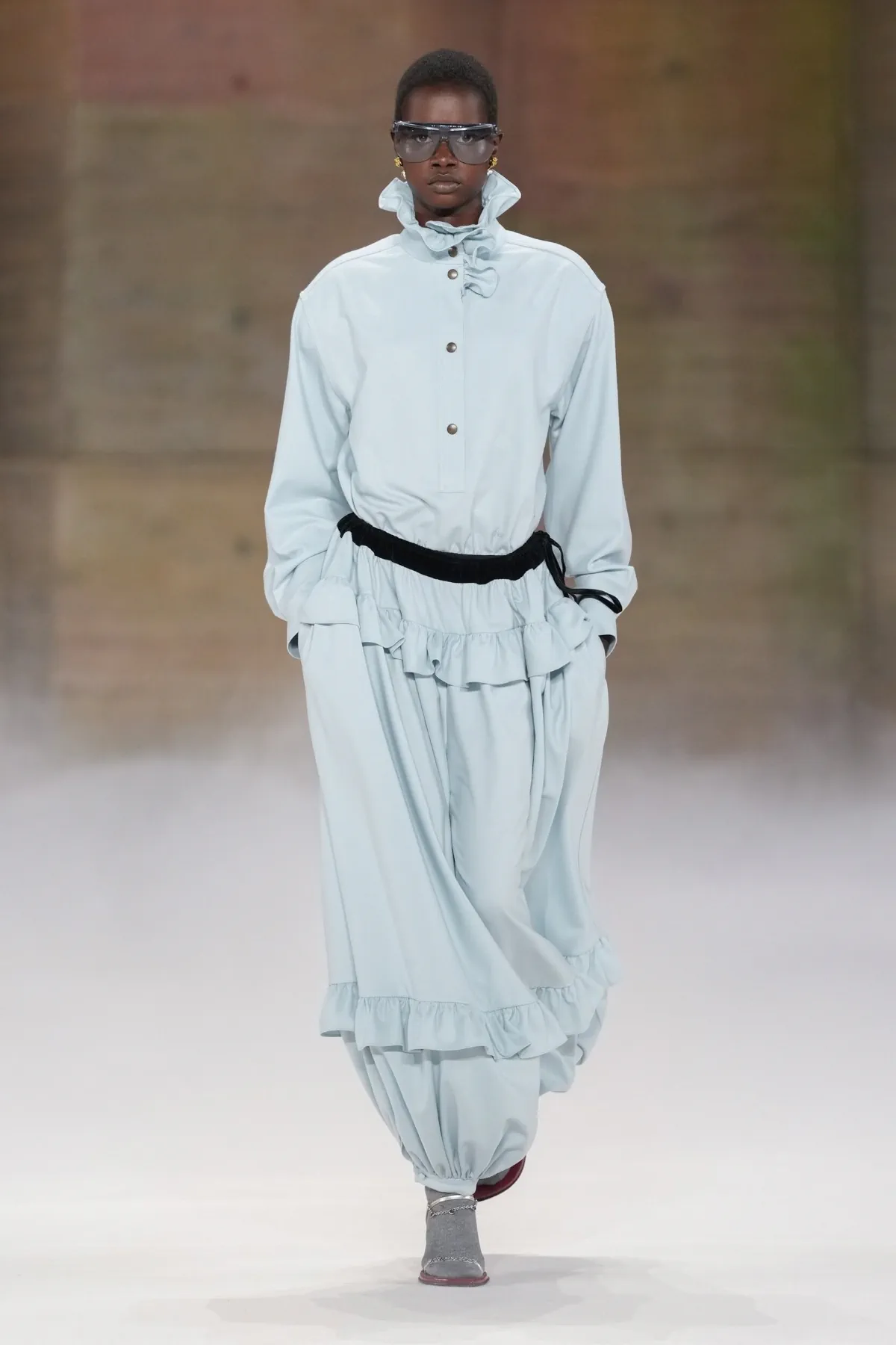 Chloé Fall 2026: Chemena Kamali rewrites bohemian fashion with precision Chloé Fall-Winter 2026 – Paris Fashion Week