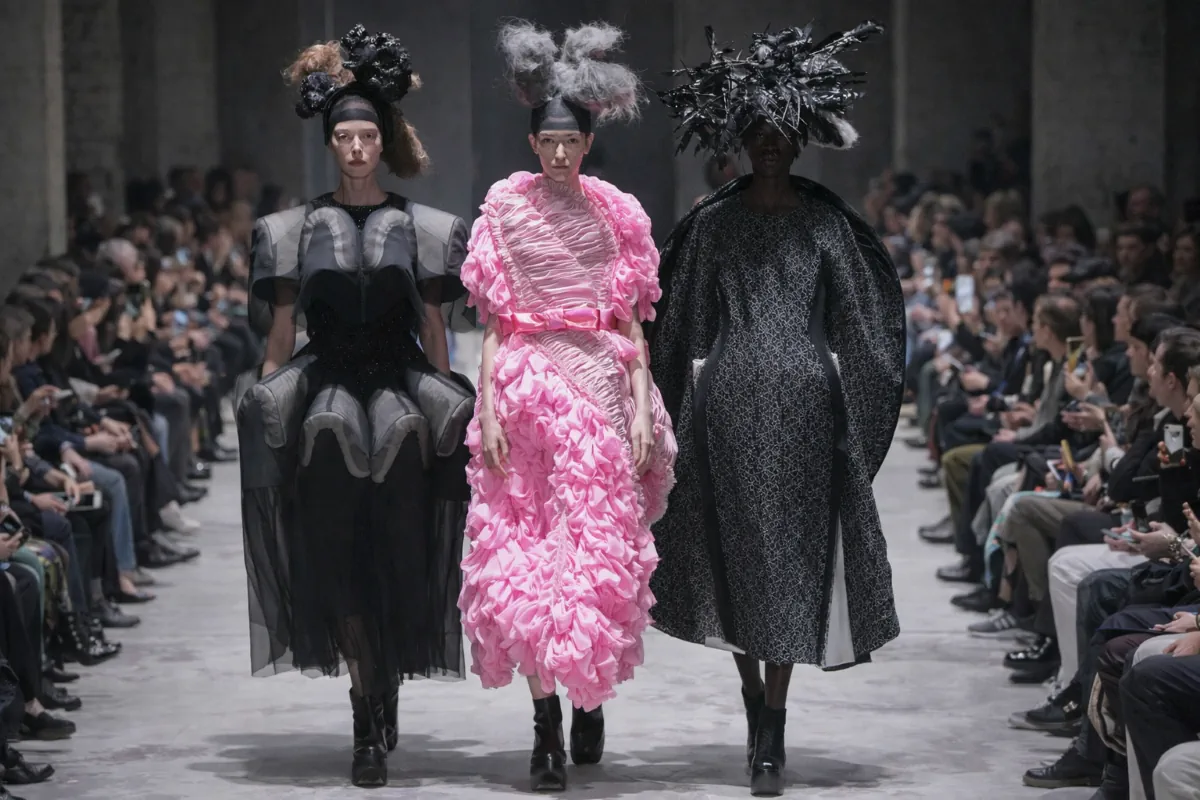 Comme des Garçons Fall-Winter 2026 - Paris Fashion Week