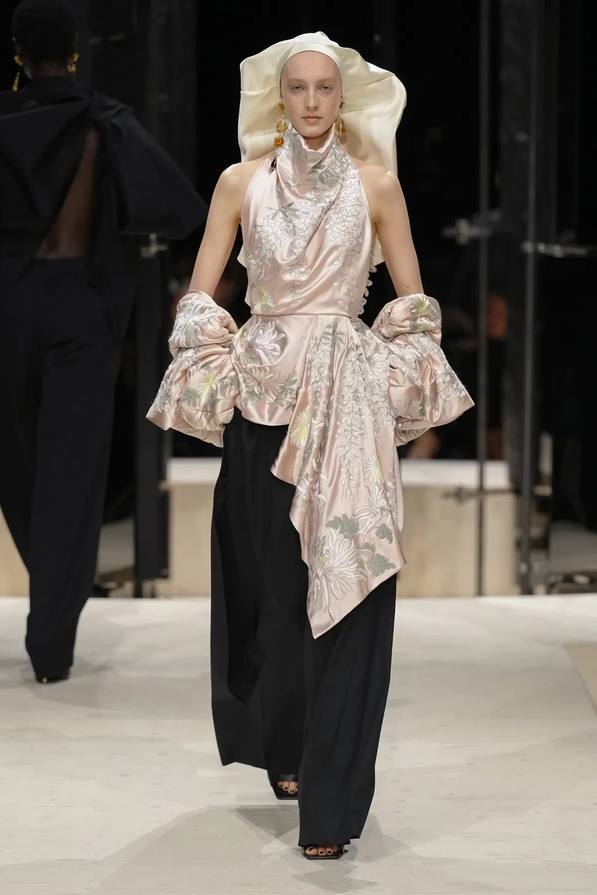 Givenchy Fall-Winter 2026 - Paris Fashion Week