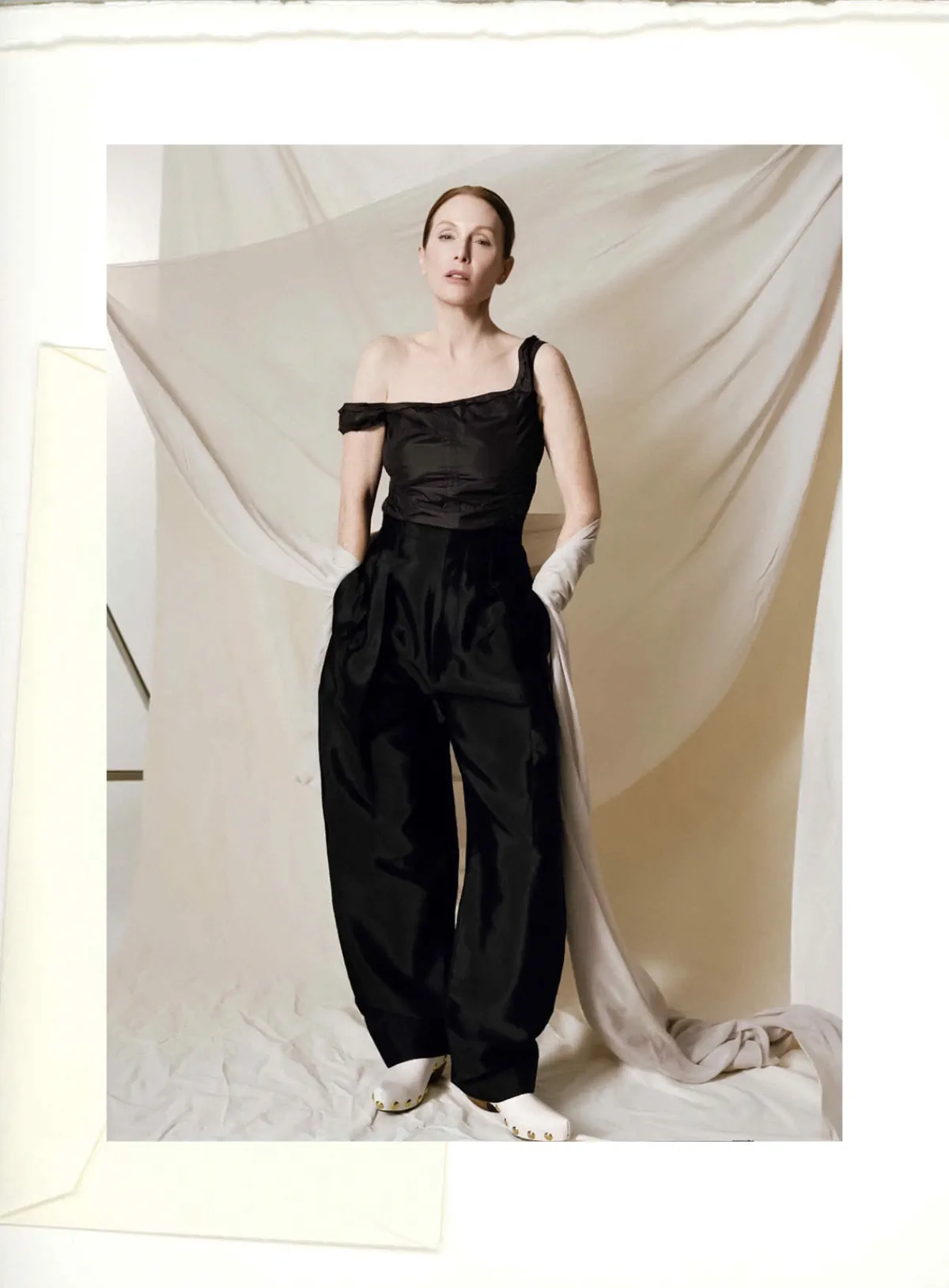 Julianne Moore in Bottega Veneta on D La Repubblica March 21st, 2026 by Sean Thomas Julianne Moore covers D La Repubblica March 21st, 2026 by Sean Thomas