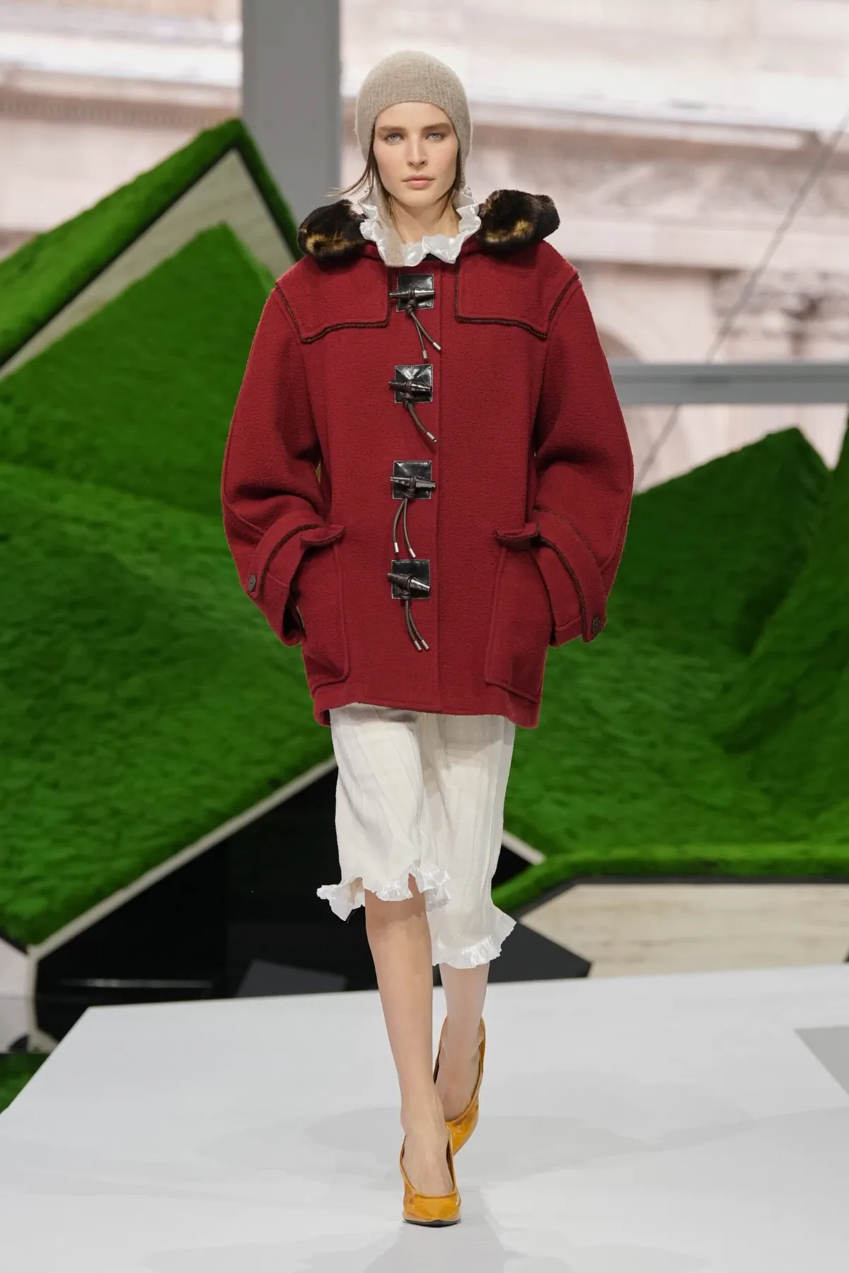 Louis Vuitton Fall-Winter 2026 - Paris Fashion Week