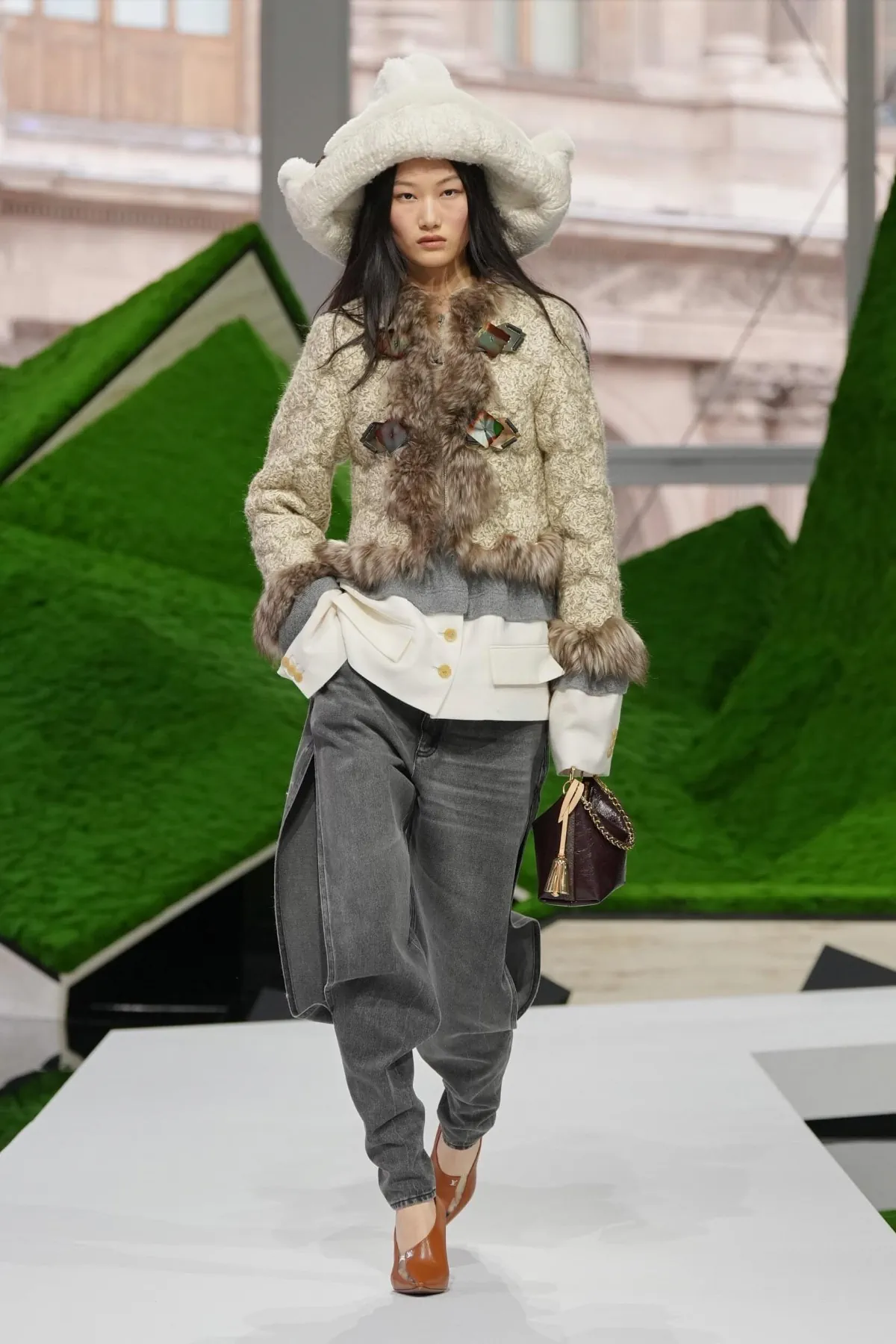 Louis Vuitton Fall-Winter 2026 - Paris Fashion Week