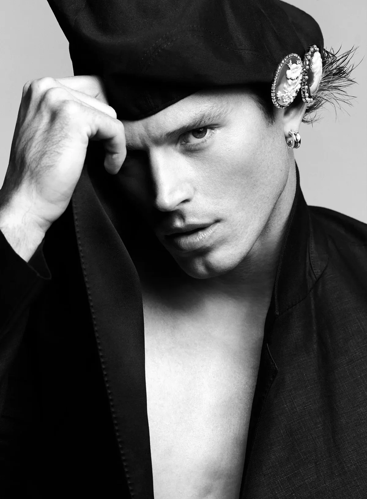 Matthew Noszka covers VMan Spring/Summer 2026 by Luigi & Iango