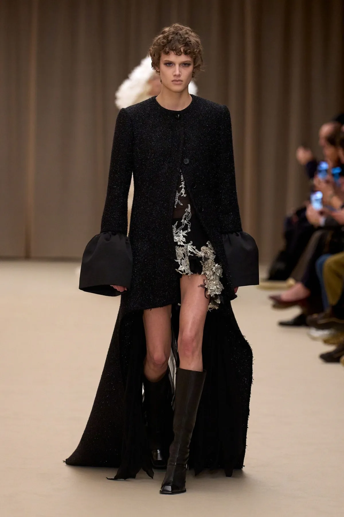 McQueen Fall-Winter 2026 - Paris Fashion Week