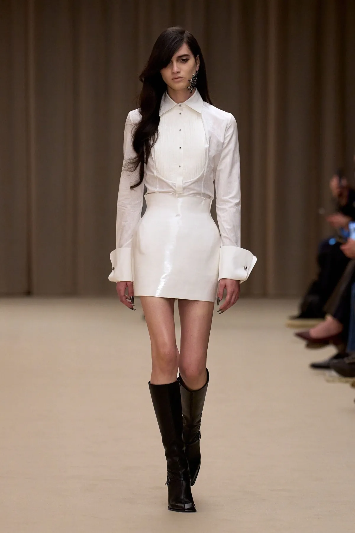 McQueen Fall-Winter 2026 - Paris Fashion Week