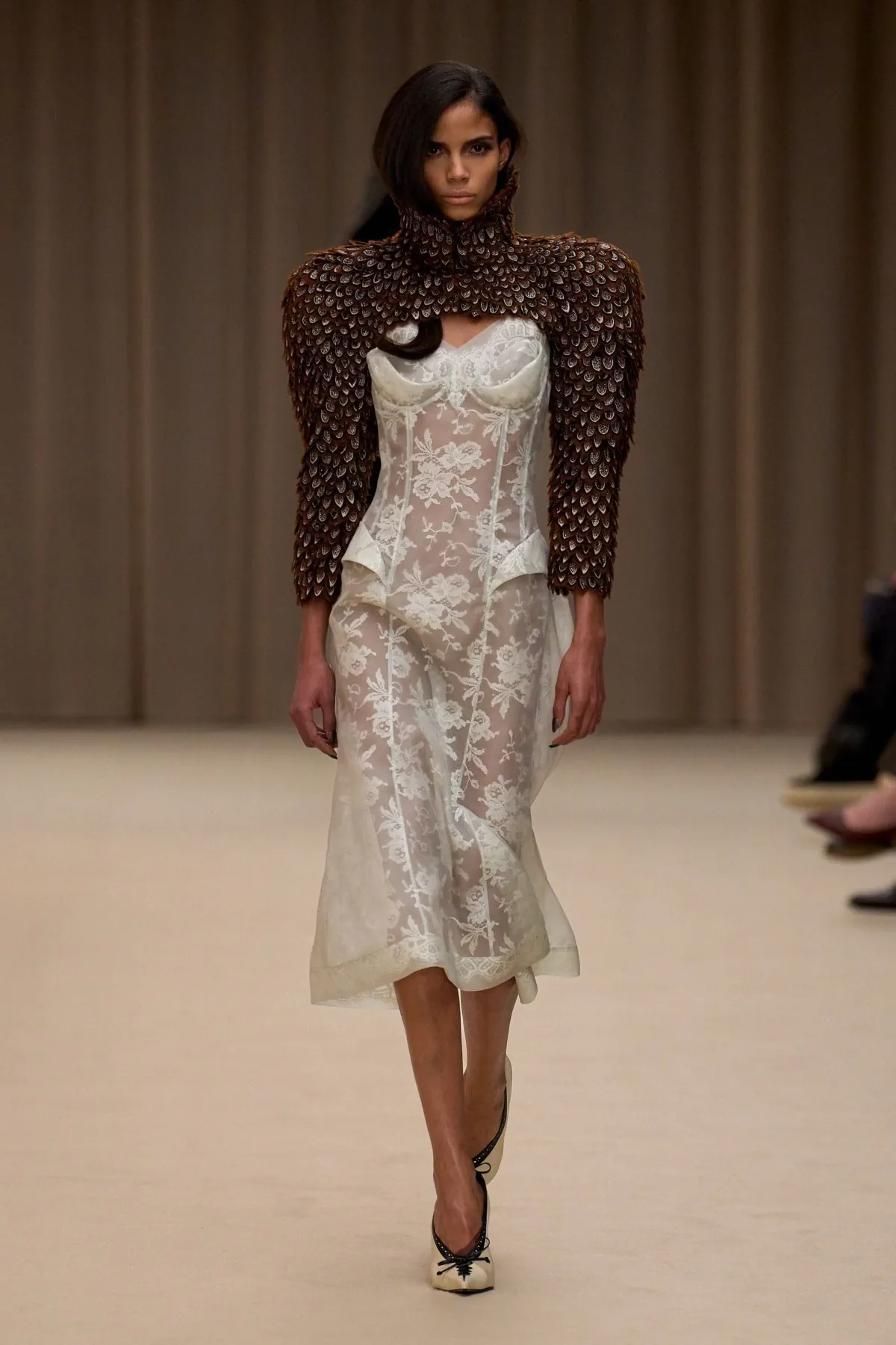 McQueen Fall-Winter 2026 - Paris Fashion Week