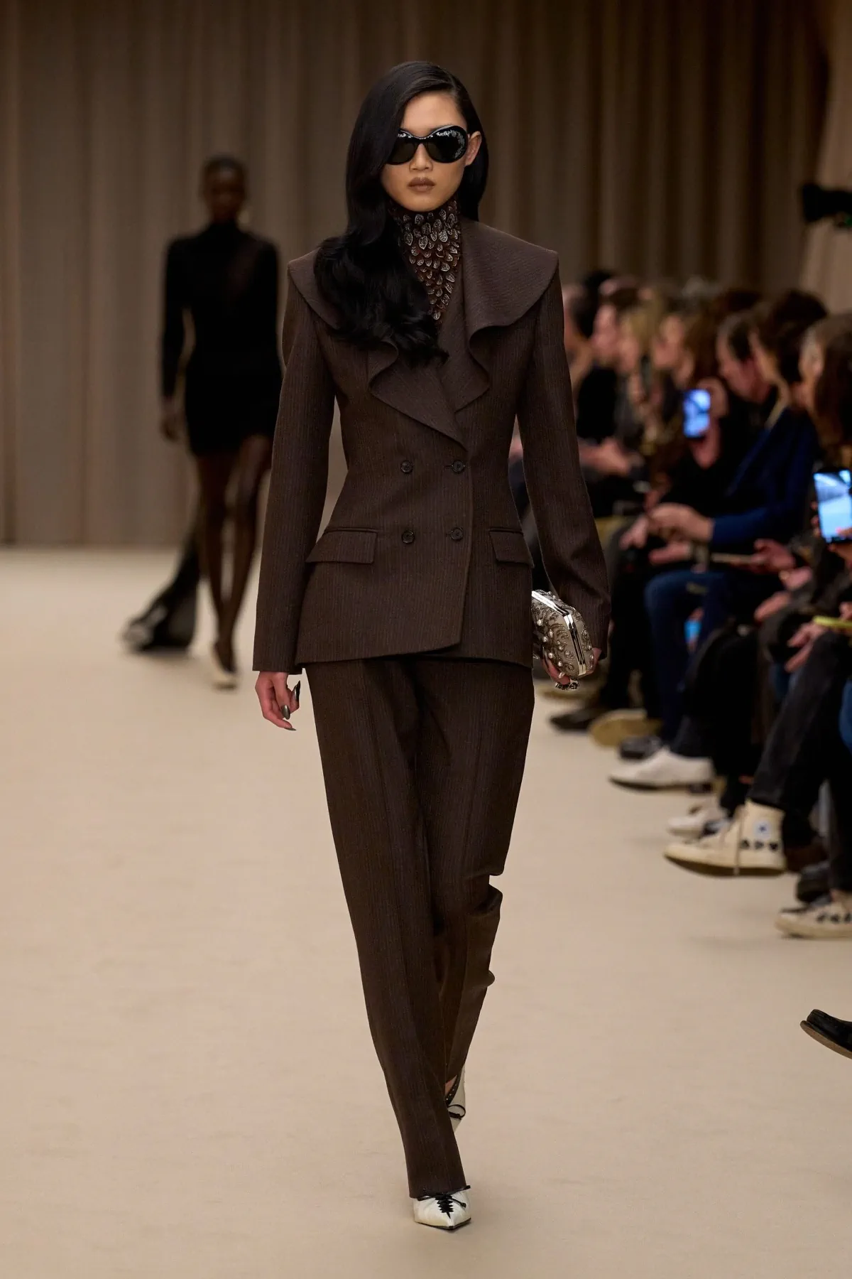 McQueen Fall-Winter 2026 - Paris Fashion Week