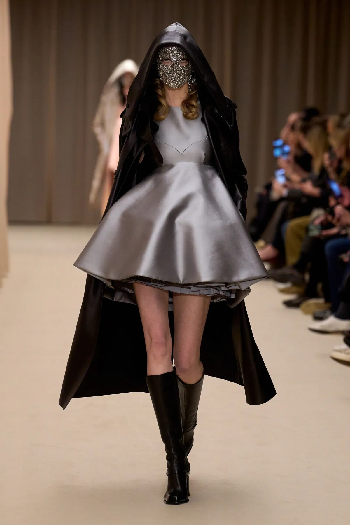 McQueen Fall-Winter 2026 - Paris Fashion Week