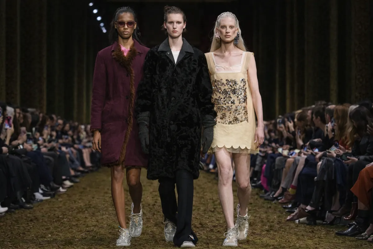 Miu Miu Fall 2026 proves that a strong mind is the ultimate luxury Miu Miu Fall-Winter 2026 - Paris Fashion Week