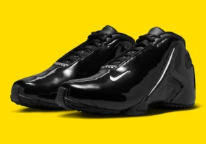 Nike Zoom Hyperflight "Black" comes back as Y2K performance design finally clicks