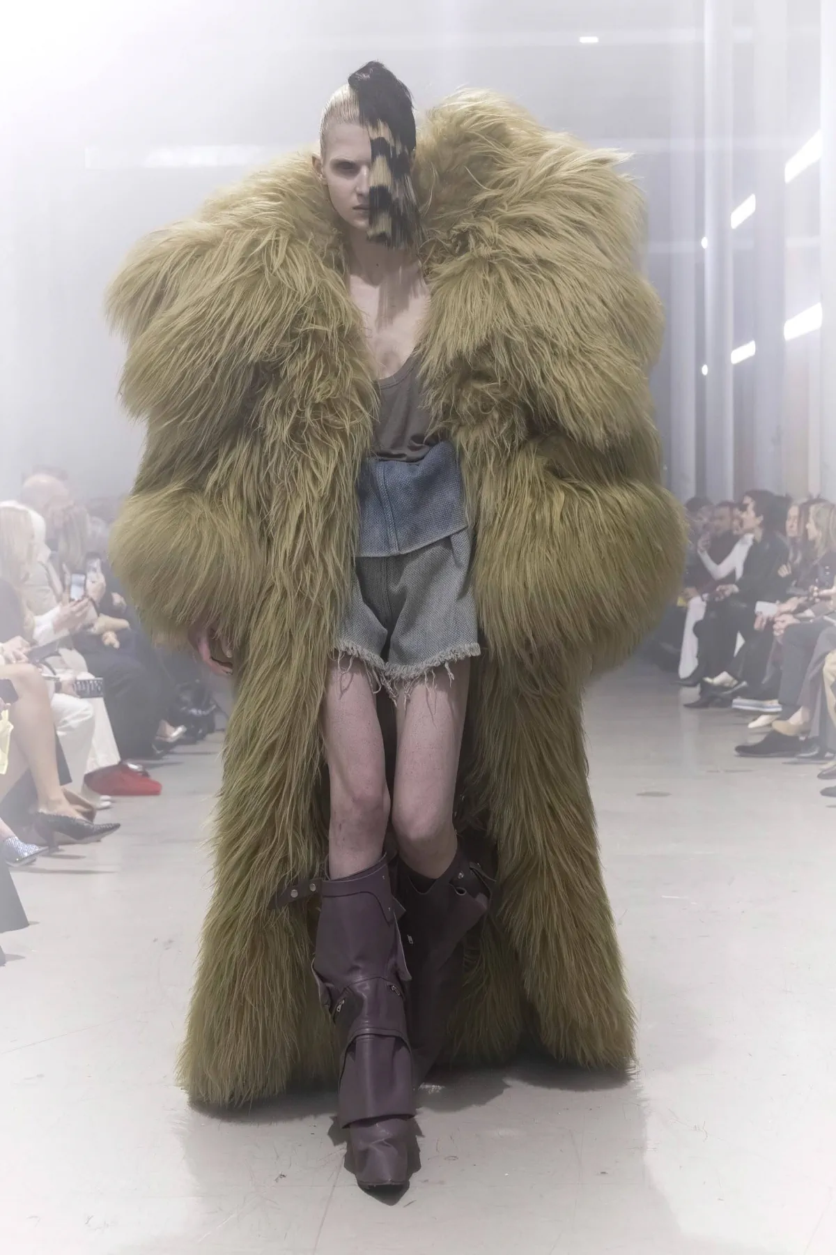 Rick Owens Fall-Winter 2026 - Paris Fashion Week