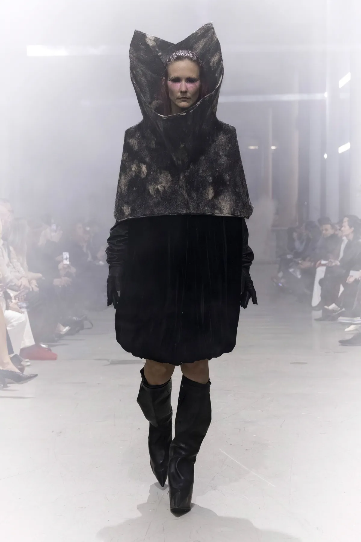 Rick Owens Fall-Winter 2026 - Paris Fashion Week