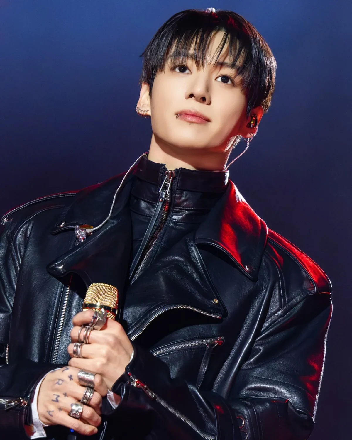 For its comeback, BTS wears SONGZIO’s "Lyrical Armor" shaped by Korean history For its comeback, BTS wears SONGZIO’s "Lyrical Armor" shaped by Korean history