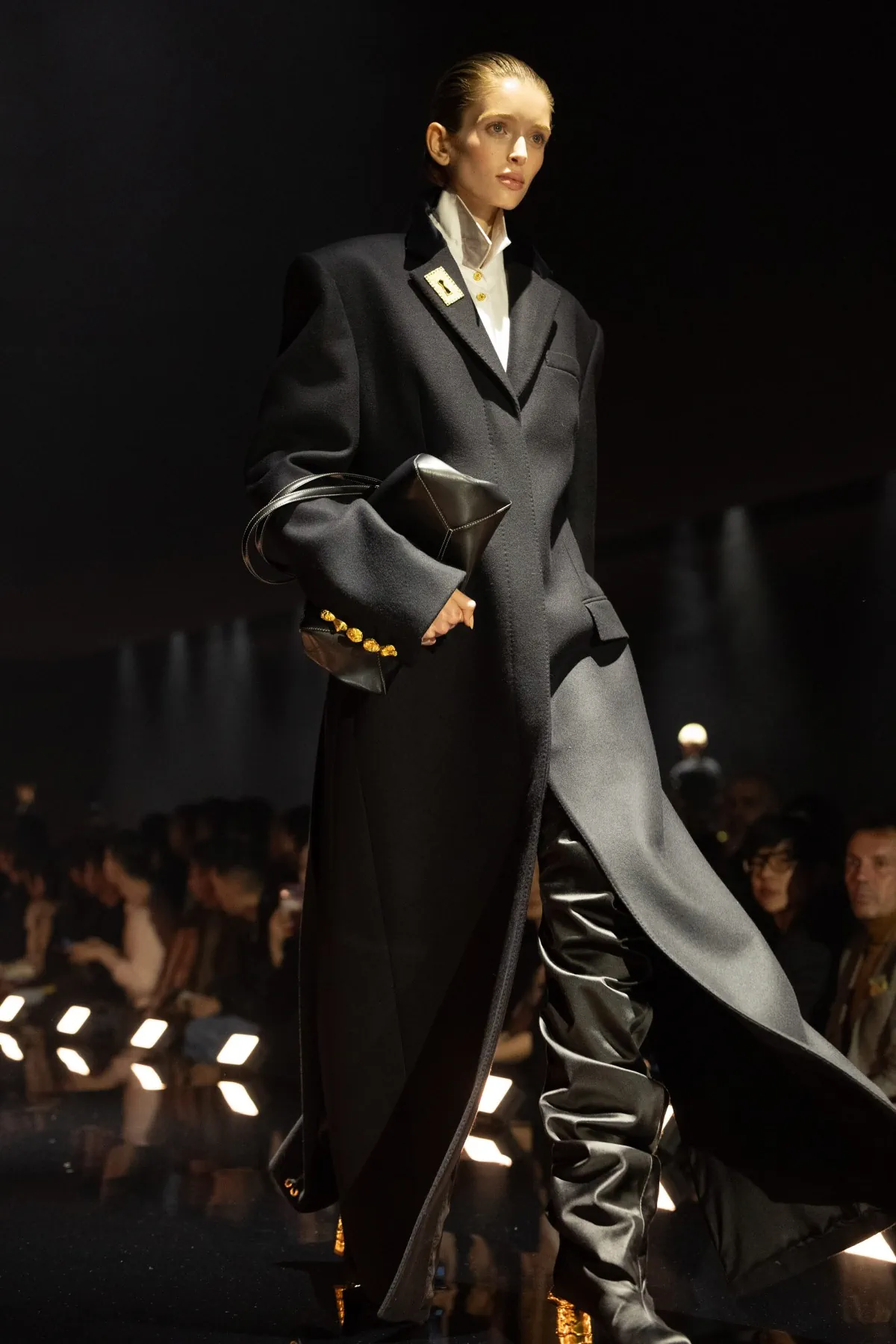 Schiaparelli Fall-Winter 2026 - Paris Fashion Week