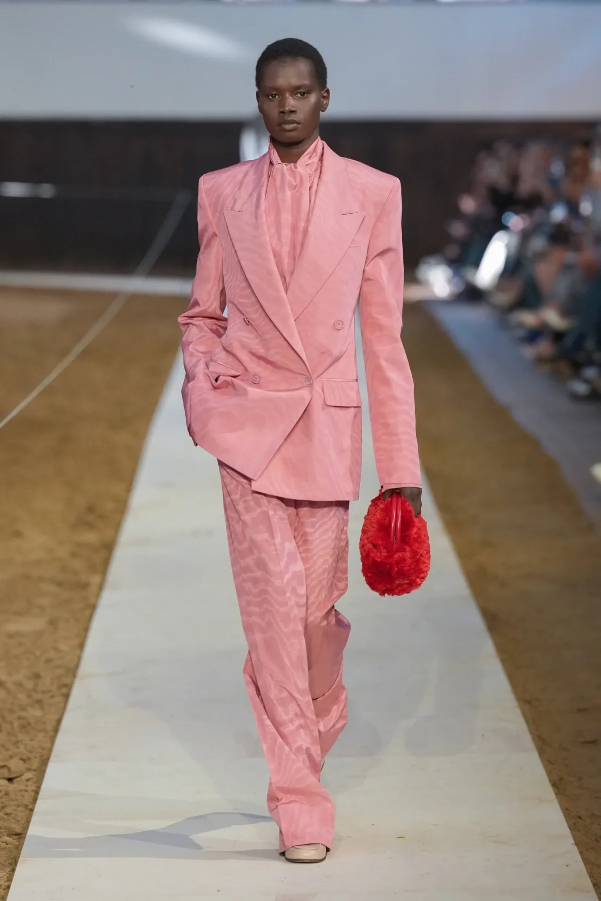 Stella McCartney Fall-Winter 2026 - Paris Fashion Week