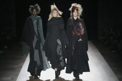 Yohji Yamamoto Fall-Winter 2026 - Paris Fashion Week