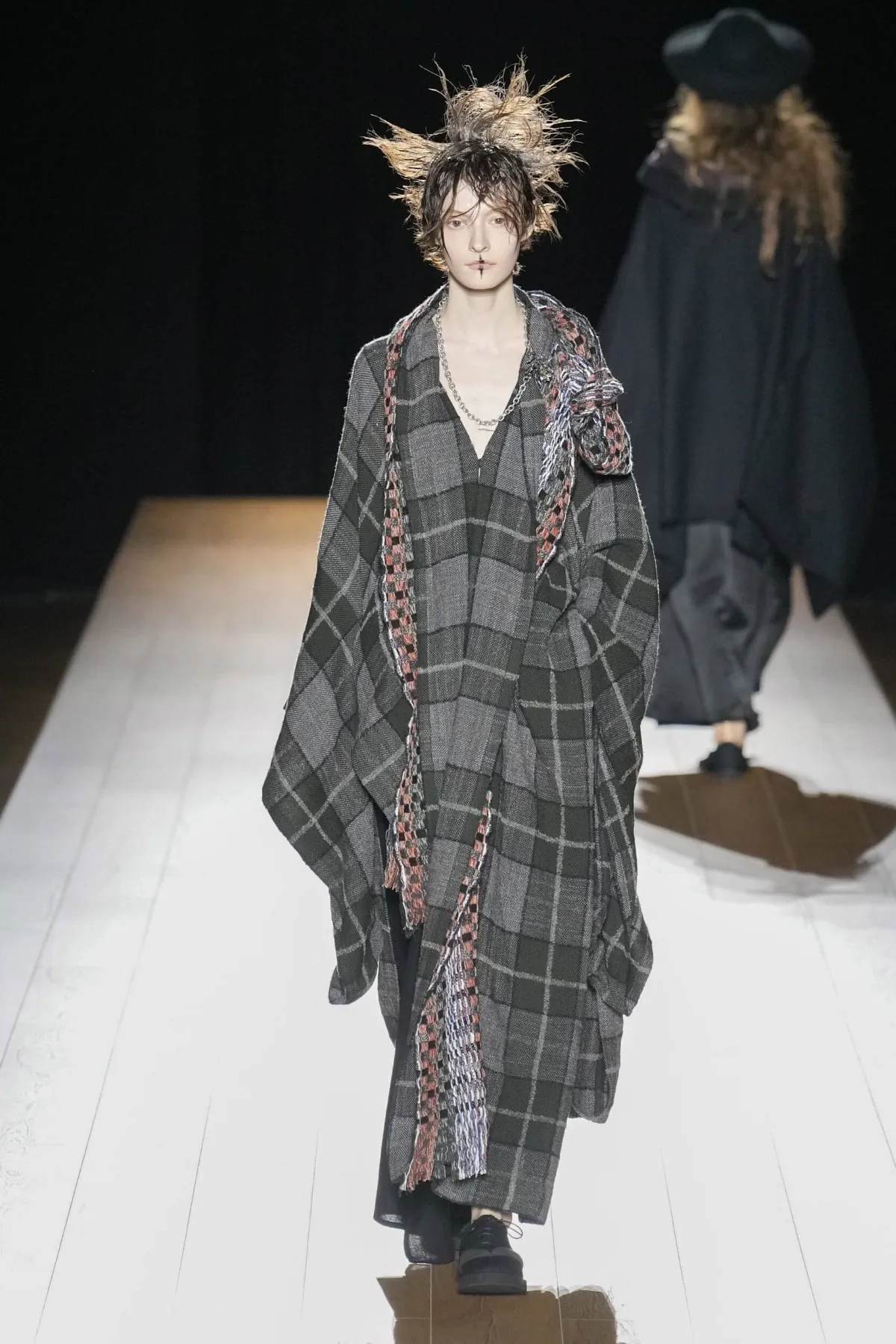 Yohji Yamamoto Fall-Winter 2026 - Paris Fashion Week