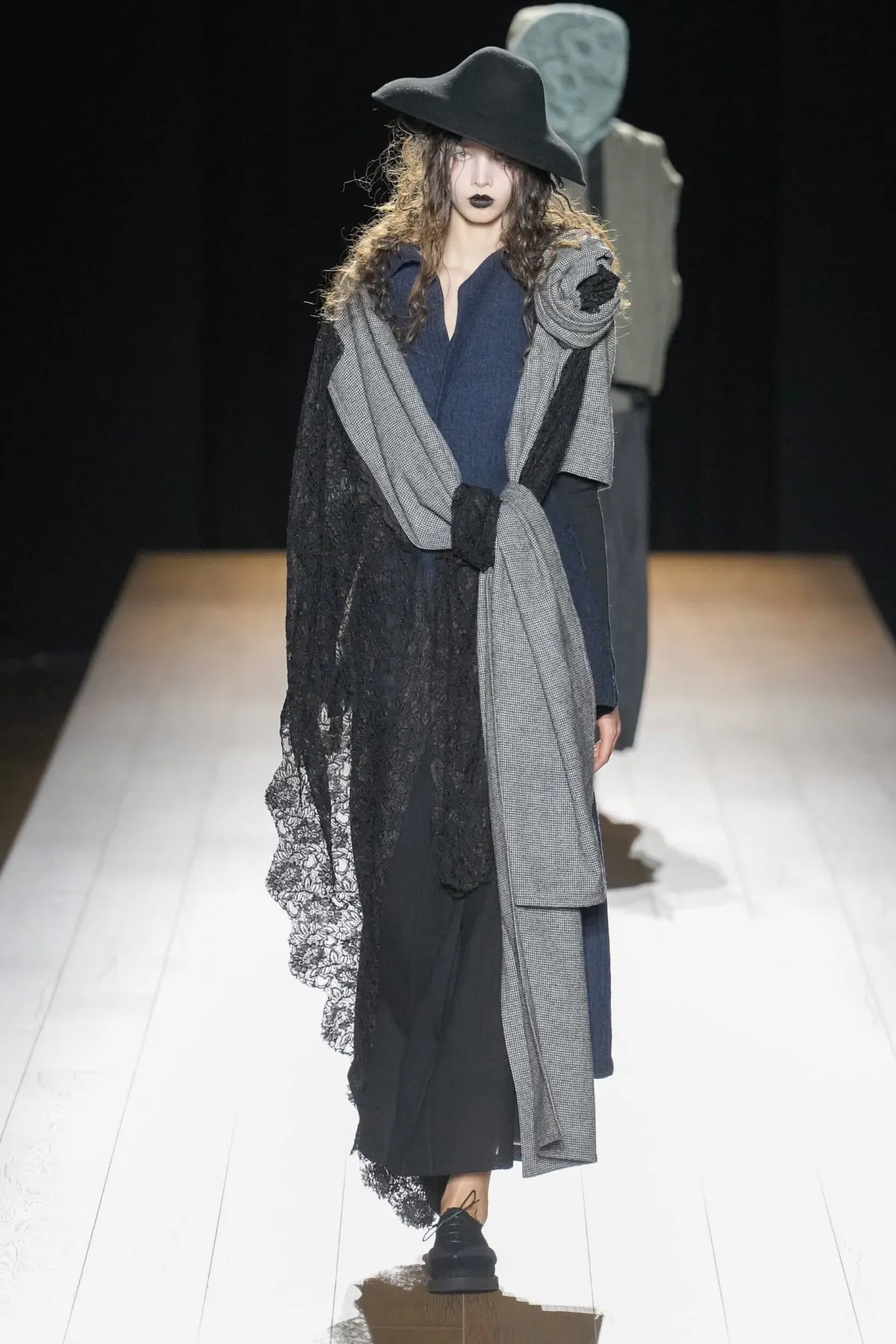 Yohji Yamamoto Fall-Winter 2026 - Paris Fashion Week