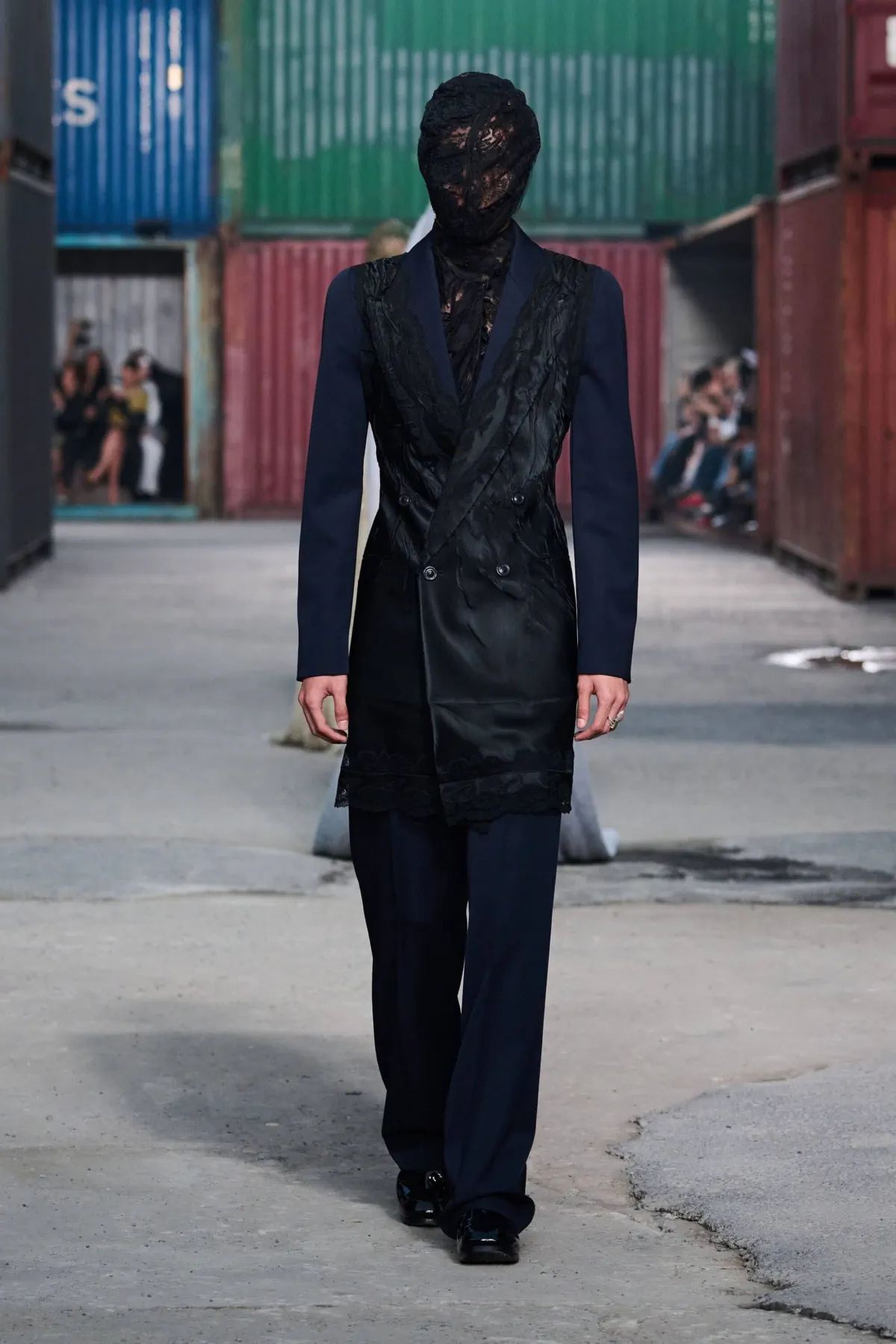 Maison Margiela Fall 2026 marks Glenn Martens’ radical debut in Shanghai Maison Margiela Fall-Winter 2026