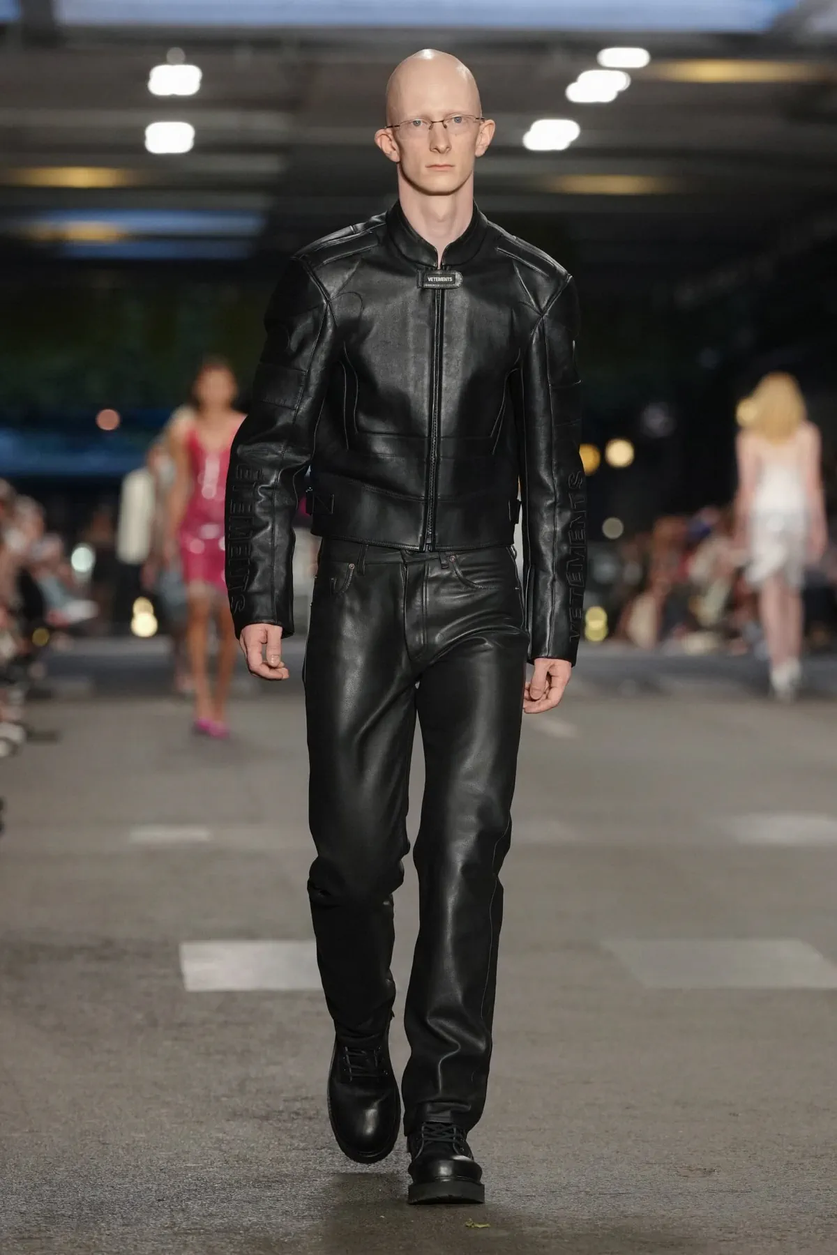 Vetements returns to Paris, and Spring 2027 comes quietly undone Vetements Spring-Summer 2027 - Paris Fashion Week Men's