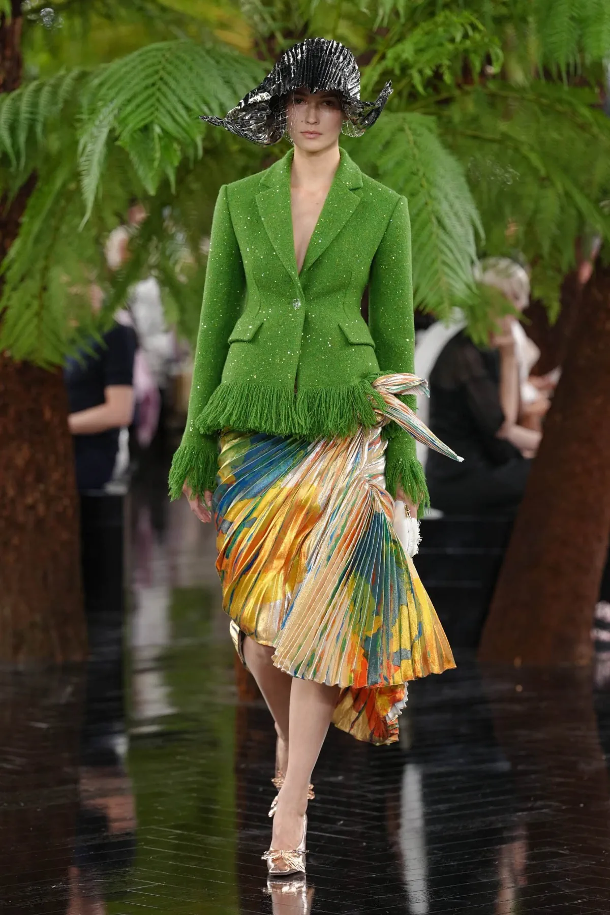 Dior Fall 2026 Haute Couture turns softness into structure Christian Dior Haute Couture Fall-Winter 2026