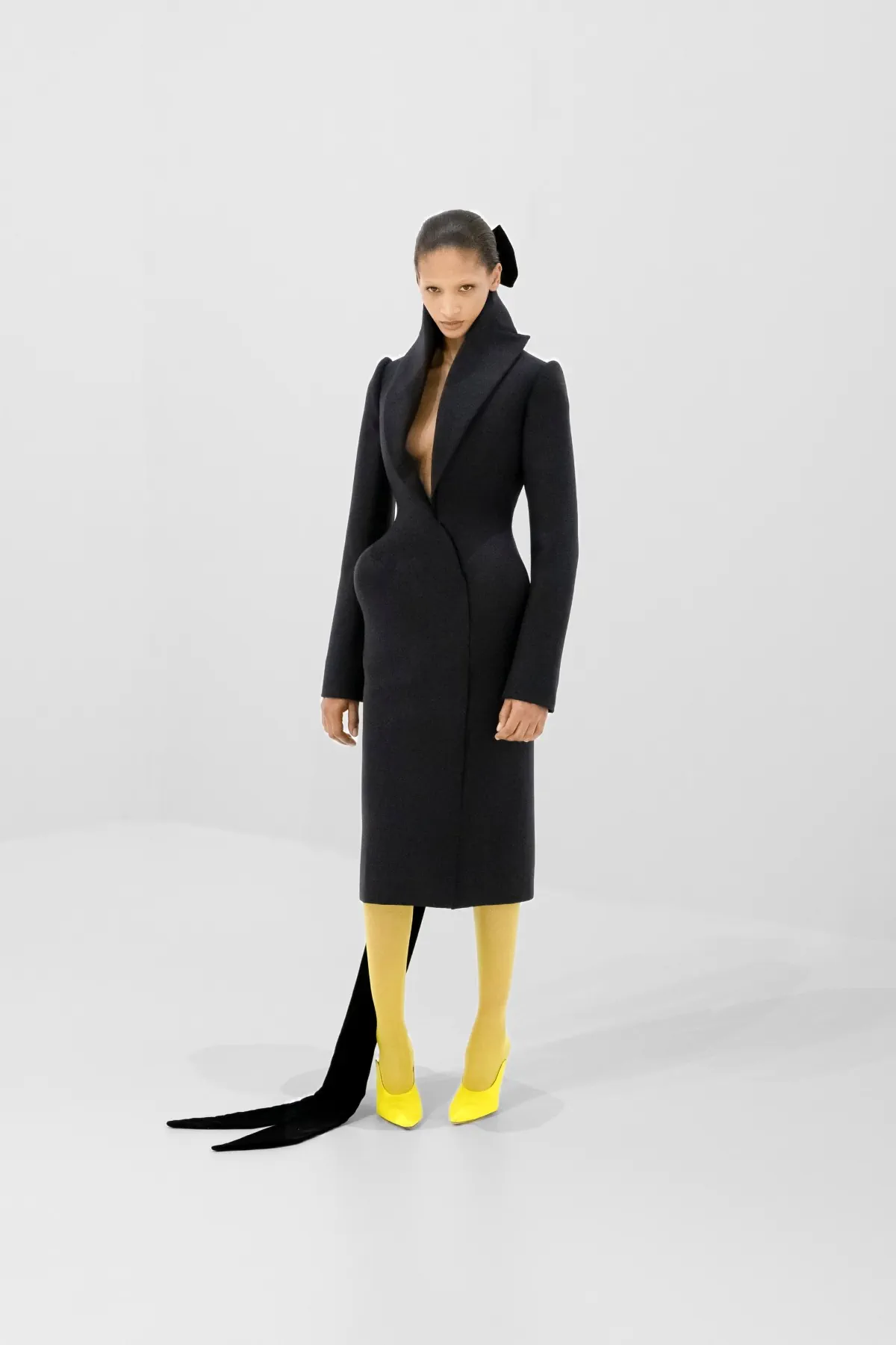 Jean Paul Gaultier Fall 2026 Haute Couture: Duran Lantink redraws the body with nerve Jean Paul Gaultier Haute Couture Fall-Winter 2026