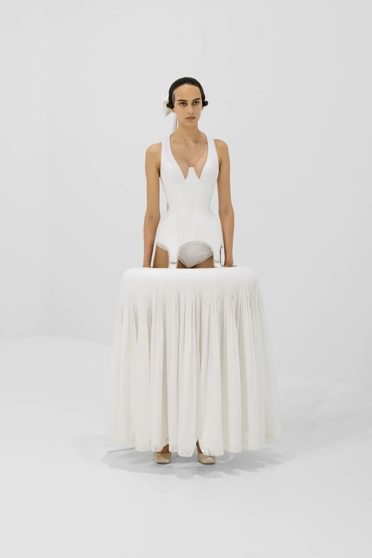 Jean Paul Gaultier Fall 2026 Haute Couture: Duran Lantink redraws the body with nerve Jean Paul Gaultier Haute Couture Fall-Winter 2026